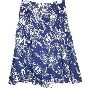 Jones New York Blue petite floral skirt Size 2P